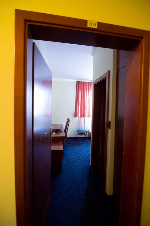 Hotel Ana Gospić Kültér fotó